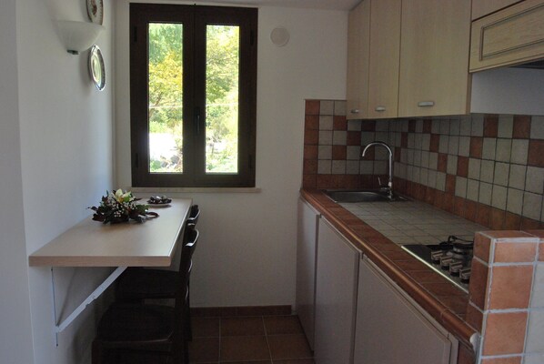 Suite (Verdi) | Private kitchenette