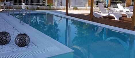 Udendørs pool, liggestole