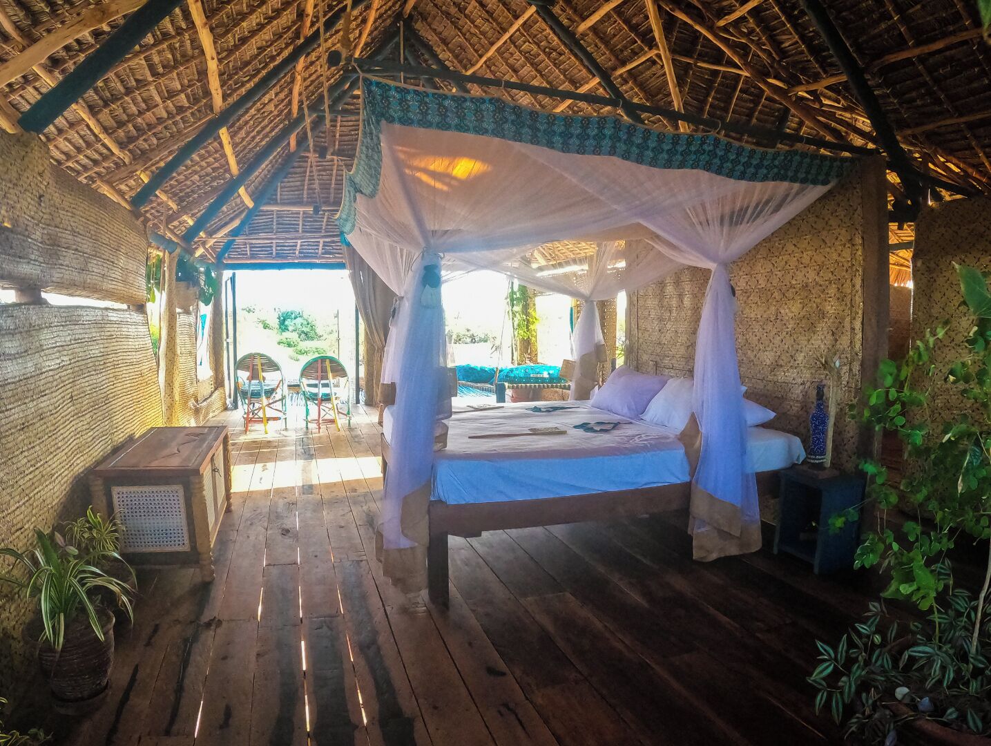 In-room safe, desk, soundproofing, rollaway beds