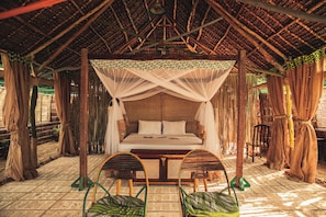 Deluxe Bungalow, Beach View, Beachfront | In-room safe, desk, soundproofing, rollaway beds - Kizingo Beach Eco Lodge (Lamu)