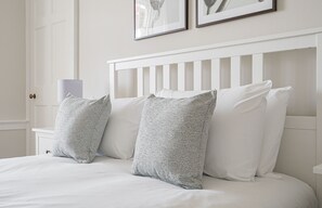 Apartamento | 3 quartos, Wi-Fi de cortesia, roupa de cama