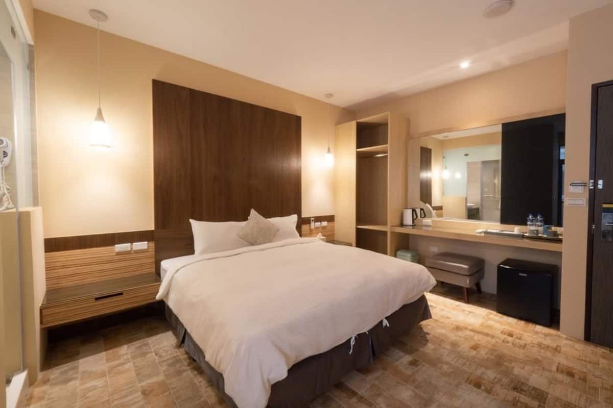 Double Room, Balcony | Premium bedding, minibar, desk, blackout curtains