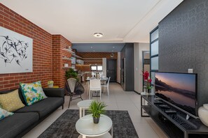 Premium bedding, individually decorated, individually furnished - The Rosebank Collection (Johannesburg)