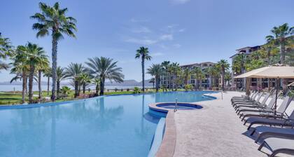 Colorful ‘Paraiso del Mar' Resort Condo w/ Patio!