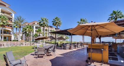 ¡NUEVO! Condominio en La Paz 'Paraiso del Mar' con patio