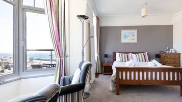 Deluxe Double Room, Balcony, Sea View (Room 5) | Hypo-allergenic bedding, individually furnished, iron/ironing board