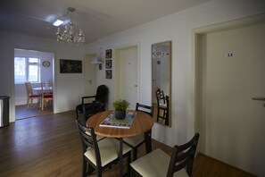 Breakfast area - Hallgrím's Guesthouse (Reykjavik)