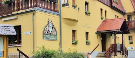 Façade de l’hébergement