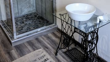 Appartamento familiare | Bagno | Set di cortesia gratuito, asciugamani