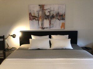 Suite, Private Bathroom