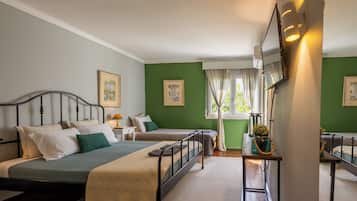 Suite, Private Bathroom | Individually decorated, individually furnished, blackout drapes