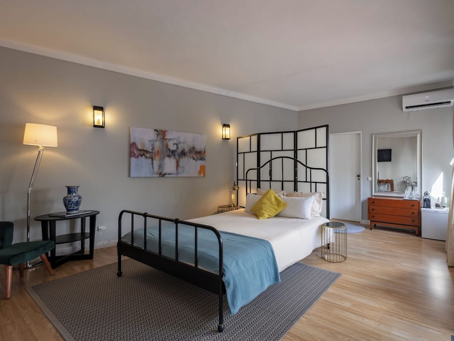 Bungalow with Garden View | Individually decorated, individually furnished, blackout drapes