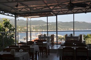 Breakfast area - Hotel Nisa (Kas)