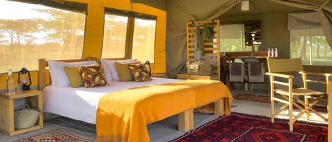 Standard-Zelt | 1 Schlafzimmer, Schreibtisch, Bettwäsche