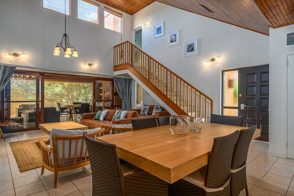 Vila Superior (10304) | Makan di kamar