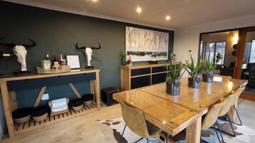 Restauration dans la chambre