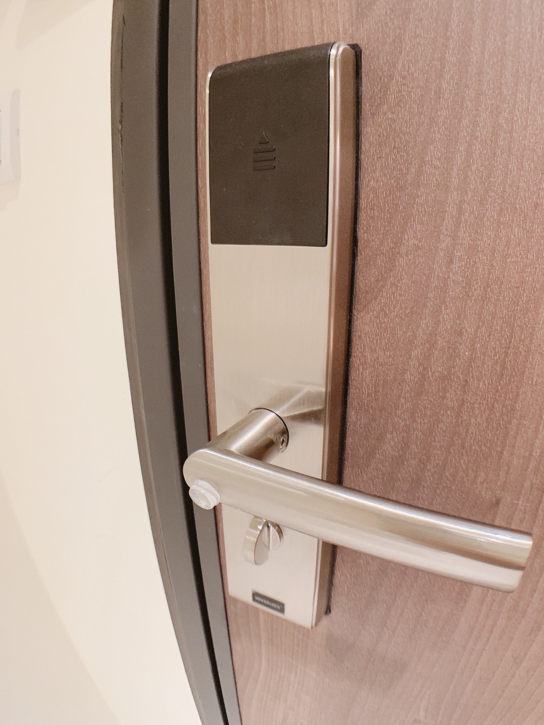 soundproofing, free wifi, bed sheets, wheelchair access