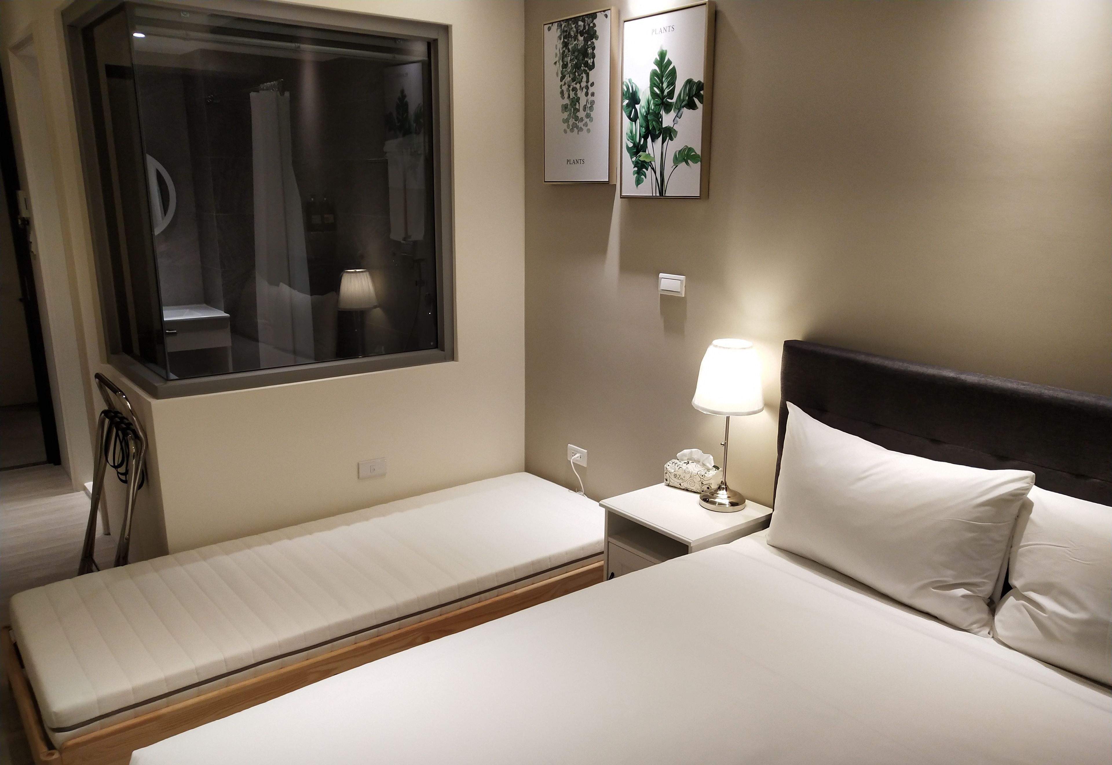 comfort triple room | soundproofing, free wifi, bed sheets, wheelchair access