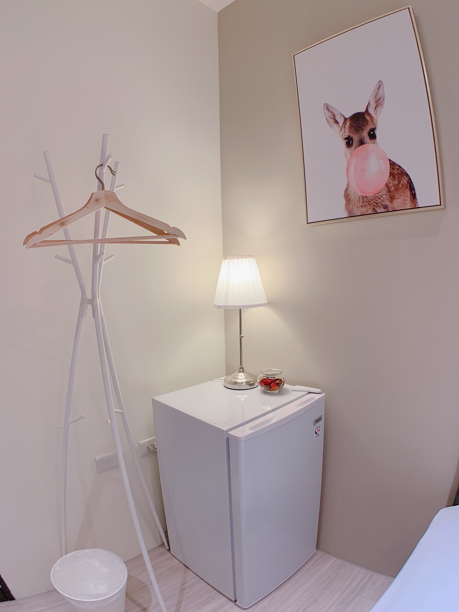 comfort single room | soundproofing, free wifi, bed sheets, wheelchair access