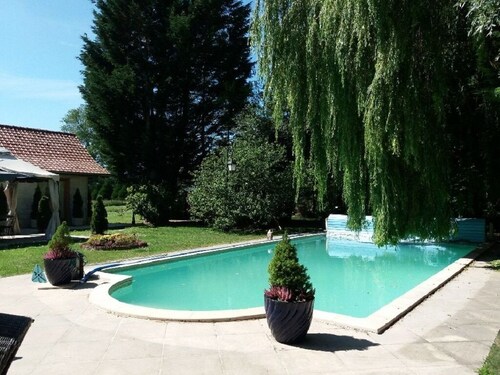Gîte "La Motterie" with swimming pool