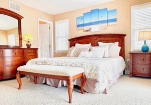 4 soverom, strykejern/-brett og internettilgang