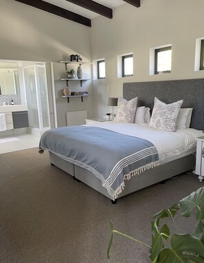 Constantiaberg Suite | Egyptian cotton sheets, premium bedding, Tempur-Pedic beds