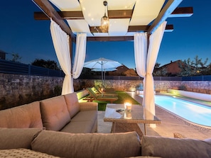 Terrace/patio - Holiday house Marcella with pool and gorgeous lounging area (Pridraga)