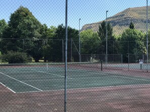 Tennisplatz