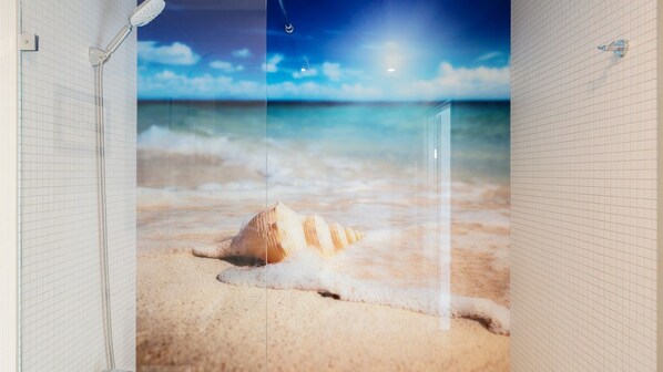 Apartment (Violet) | Badezimmer