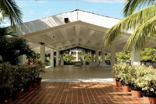 Villas Paraiso Hotel / Room 23