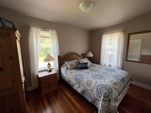 2 Schlafzimmer, Reisekinderbett, WLAN, Bettwäsche