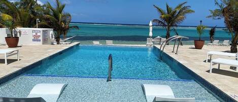 An infinity pool