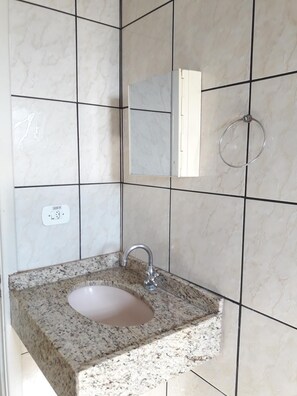 Free toiletries, towels