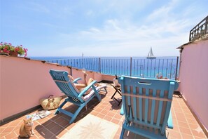 Terrace/patio - La Terrazza di Patrick (Costarainera)