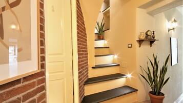 Lorong