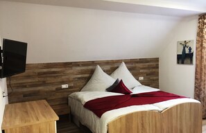 1 bedroom, desk, iron/ironing board, cribs/infant beds - La Tabisca (Rechberghausen)