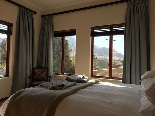 Clarens Butterfly  Beds Villa