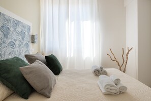 Apartment, 1 Bedroom, Balcony (Dionisio) | Iron/ironing board, free WiFi, bed sheets - Wonderful Italy Suites (Syracuse)