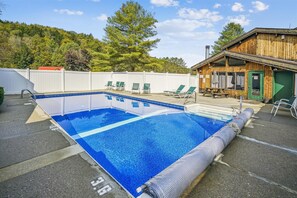 Beheizter Pool
