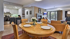 Dining - The One Everyone Wants in Building 3 at Mountain Green: 1BR, Newly Renovated! (Killington)