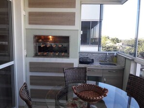 Dining - Luxury apartment. (Dom Feliciano)