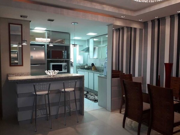 Dining - Luxury apartment. (Dom Feliciano)