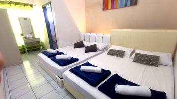 2 bedrooms, desk, free WiFi