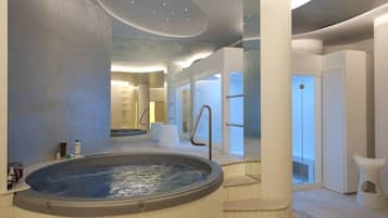 Jetted bathtub