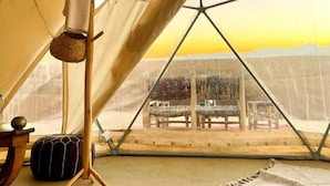 Panoramic Tent, 1 Queen Bed, Mountain View - Emeraude Camp Agafy (Agafay)