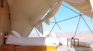 Barraca panorâmica, 1 cama Queen, vista para a montanha | Individualmente decorados, individualmente mobiliados, Wi-Fi