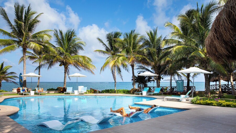 Margaritaville Island Reserve Riviera CancĂșn - A Karisma All-Inclusive Experience for All