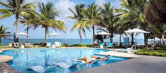 Margaritaville Island Reserve Riviera Cancún - A Karisma All-Inclusive Experience for All