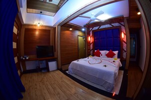 Habitación Deluxe doble | Sábanas de algodón egipcio y ropa de cama de alta calidad