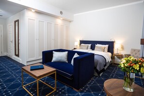 Insonorización, wifi gratis, ropa de cama y acceso para silla de ruedas